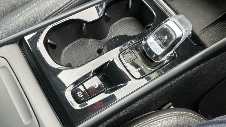 Volvo Xc40 2.0 D4 [190] Inscription 5dr AWD Geartronic Diesel Estate